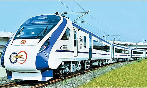 விரைவில் படுக்கை வசதிகளுடன் கூடிய 'வந்தே பாரத்' ரெயில் -ரெயில்வே அதிகாரிகள் தகவல்