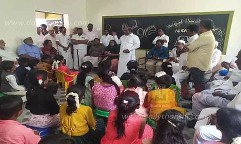 ரூ.20 லட்சத்தில் புதிய ஊராட்சி ஒன்றிய பள்ளி கட்டிடம்; மனோஜ் பாண்டியன் எம்.எல்.ஏ. திறந்து வைத்தார்