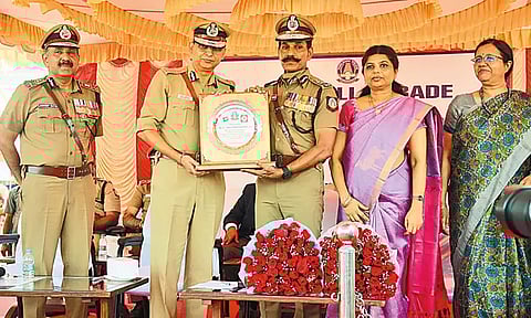 பணியில் இருந்து ஓய்வுபெற்றார்... 'தமிழ்நாடு அமைதியான மாநிலம் என்ற பெருமையுடன் விடைபெறுகிறேன்' - வழியனுப்பு விழாவில் சைலேந்திர பாபு உருக்கமான பேச்சு