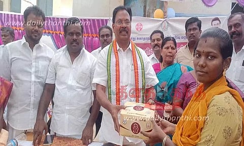 இலவச மருத்துவ முகாம்