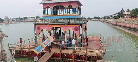 மன்னார்குடி ராஜகோபாலசாமி கோவில் தெப்ப திருவிழா