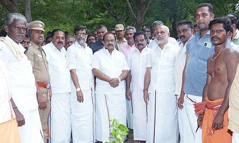 ரூ.1½ கோடியில் தார்சாலை