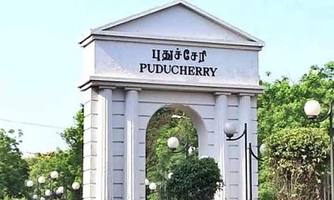 புதுச்சேரியில் மதுபான விற்பனை சலுகைகள் குறித்து விளம்பரம் செய்யத் தடை - கலால்துறை உத்தரவு