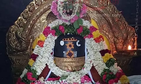 பையர்நத்தம் அமிர்தேஸ்வரர் கோவிலில் பவுர்ணமி சிறப்பு பூஜை