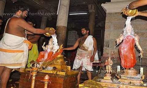 நெல்லையப்பர் கோவிலில் தீர்த்தவாரி