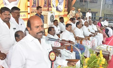 காவி அணிந்தவர்கள் எங்கள் விரோதிகள் அல்ல:'திராவிடத்திற்குள்தான் ஆன்மிகம் உள்ளது'- மதுரையில் அமைச்சர் எ.வ.வேலு பேச்சு