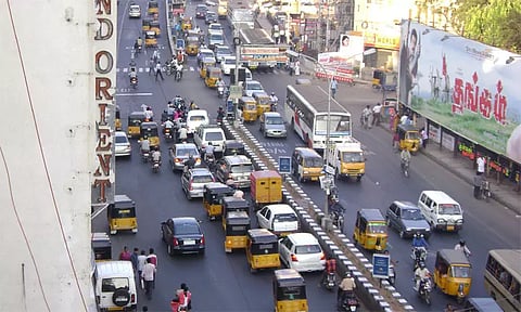 சென்னை அண்ணா சாலையில் ரூ.621 கோடி மதிப்பில் புதிய உயர்மட்ட மேம்பாலம்: தமிழக அரசு அரசாணை வெளியீடு