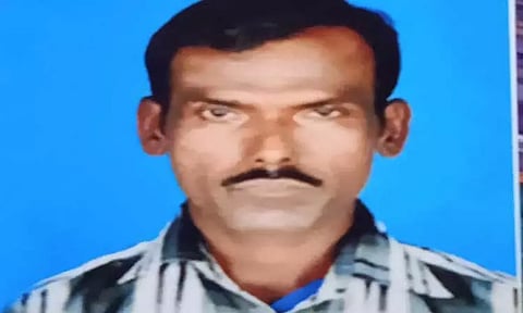 கழுகுமலையில் கட்டிடத்திலிருந்து தவறி விழுந்த தொழிலாளி சாவு