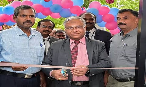 தூத்துக்குடி விமான நிலையத்தில்தமிழ்நாடு மெர்க்கன்டைல் வங்கி புதிய ஏ.டி.எம். மையம் திறப்பு