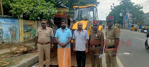 பொக்லைன் எந்திரத்தை வாடகைக்கு எடுத்து விற்பனை