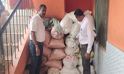 3,500 கிலோ ரேஷன் அரிசி பறிமுதல்