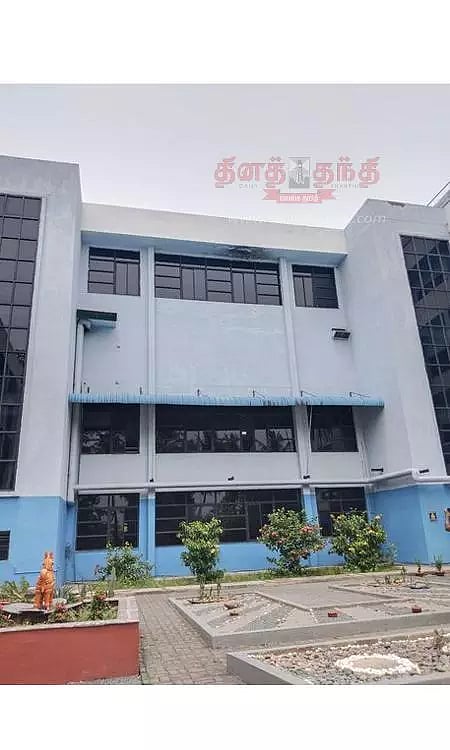 2-வது மாடியில் இருந்து தவறி விழுந்த நர்சிங் மாணவி