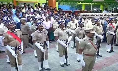 டி.ஐ.ஜி. விஜயகுமார் உடல் தகனம் - 21 குண்டுகள் முழங்க இறுதி மரியாதை செலுத்திய காவல்துறை