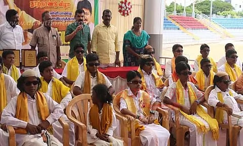 மாணவ-மாணவிகளுக்கு மாறுவேடப்போட்டி