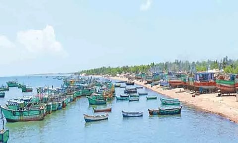 ராமேஸ்வரம் விசைப்படகு மீனவர்கள் வேலை நிறுத்தப் போராட்டம் அறிவிப்பு