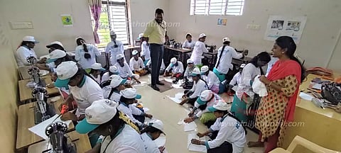 நாகையில், பெண்களுக்கான இலவச தையல் பயிற்சி