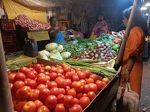 ஓட்டல்களில் உணவு பொருட்களின் விலை உயரும் அபாயம்