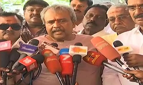 தியேட்டர்களில் ஐ.பி.எல். உள்ளிட்ட பொழுதுபோக்கு அம்சங்களை திரையிட அனுமதிக்க வேண்டும் - திரையரங்க உரிமையாளர்கள் சங்கம் கோரிக்கை