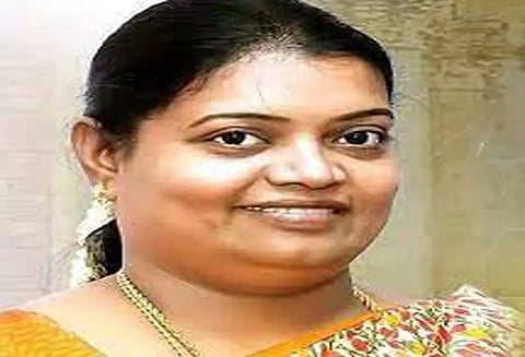 தூத்துக்குடி 3-ம் கேட்ரெயில்வே மேம்பாலம் அருகே இணைப்புசாலை அமைக்க நடவடிக்கை: அமைச்சர் கீதாஜீவன்