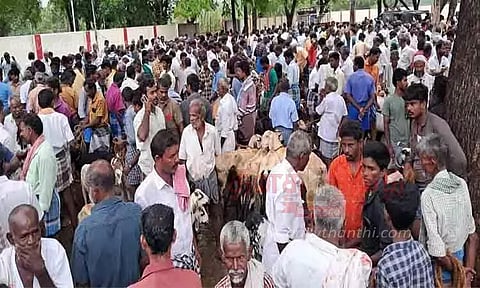 ஆடுகள் விற்பனை மந்தம்; வியாபாரிகள் ஏமாற்றம்