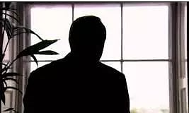 தொழில் அதிபரை கடத்தி ரூ.5 லட்சம் பறித்த 4 பேர் கைது