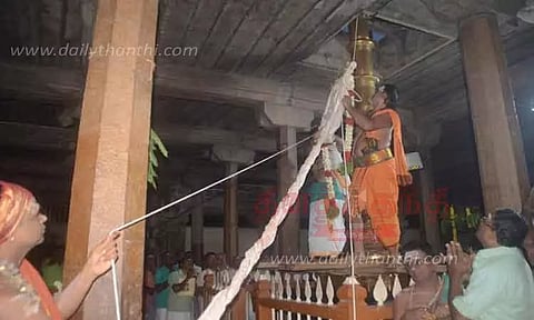 நெல்லையப்பர் கோவிலில் ஆடிப்பூர திருவிழா கொடியேற்றம்