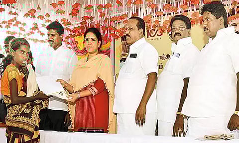 காஞ்சீபுரம் மாவட்டத்தில் மக்கள் தொடர்பு திட்ட முகாம்