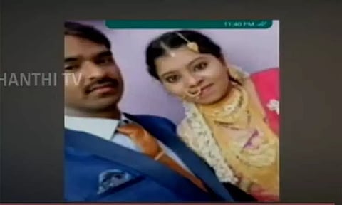 3-வது பிரசவத்திலும் பிறந்த பெண் குழந்தை... தனிஅறையில் அடைத்து கைகளை உடைத்து மனைவியை கொடுமைப்படுத்திய கணவன்