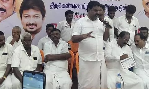 தி.மு.க. செயல்வீரர்கள் கூட்டம்