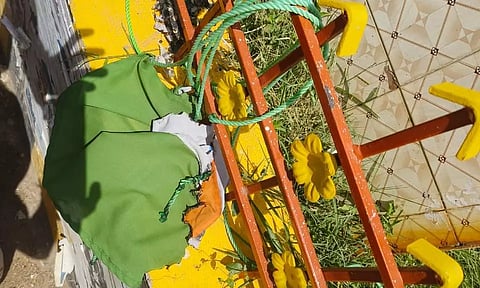 காங்கிரஸ் கொடி தீ வைத்து எரிப்பு