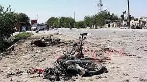 பாலத்தில் மோட்டார் சைக்கிள் மோதி அண்ணன்-தம்பி பலி