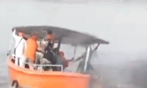 பஞ்சாப் முதல் மந்திரி பகவந்த் மான் பயணித்த படகு கட்டுப்பாட்டை இழந்ததால் பரபரப்பு.!