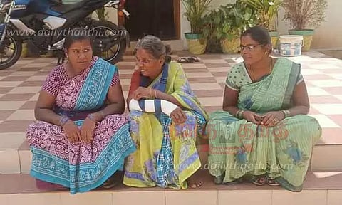 காட்டுப்பன்றி தாக்கி படுகாயமடைந்த பெண் தர்ணா