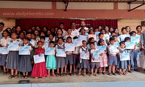 போட்டிகளில் வெற்றி பெற்றவர்களுக்கு பரிசு