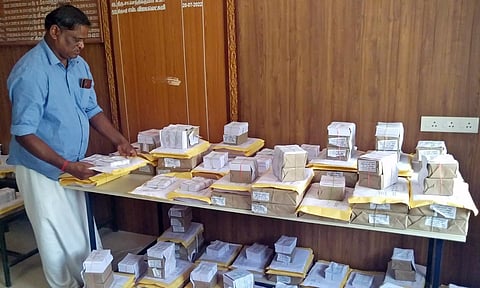 கலைஞர் மகளிர் உரிமை தொகைக்கான விண்ணப்ப படிவங்கள் புதுக்கோட்டை வந்தன