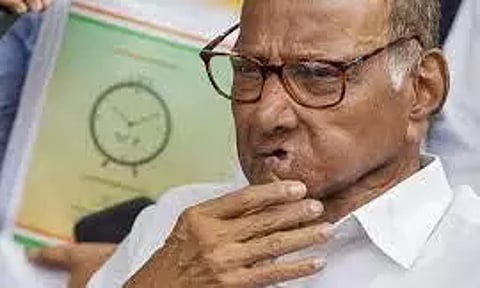 பிளவுப்பட்ட தேசியவாத காங்கிரசில் குழப்பம்: எதிர்க்கட்சிகள் கூட்டத்தில் இன்று கலந்து கொள்கிறார் சரத்பவார் - பா.ஜனதா கூட்டணி கூட்டத்தில் பங்கேற்பதாக அஜித்பவார் தரப்பு அறிவிப்பு