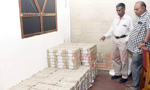 வீடு, வீடாக டோக்கன் வினியோகம்