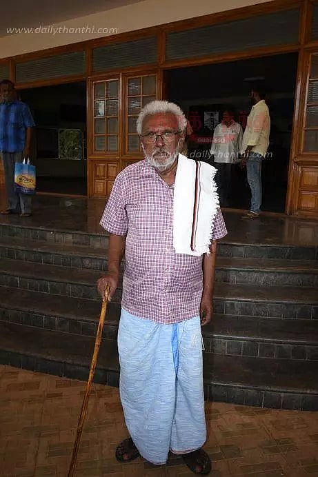 குடிநீர், தெருவிளக்கு, சாலை வசதி செய்து தர வேண்டும்