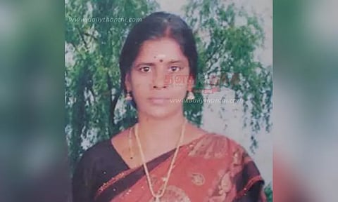 ரூ.1½ லட்சம் மோசடி செய்ததால் பெண் தற்கொலை