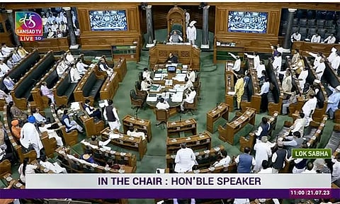 மணிப்பூர் விவகாரம்: மக்களவையில் எதிர்க்கட்சிகள் கடும் அமளி