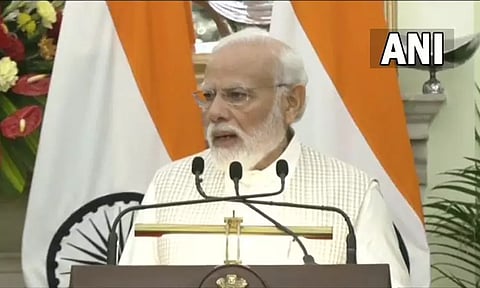 பொருளாதார நெருக்கடியில் இலங்கையுடன் இந்தியா தோளோடு தோள் நின்றது - பிரதமர் மோடி