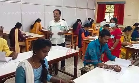 8 பறக்கும் படைகள் அதிரடி சோதனை