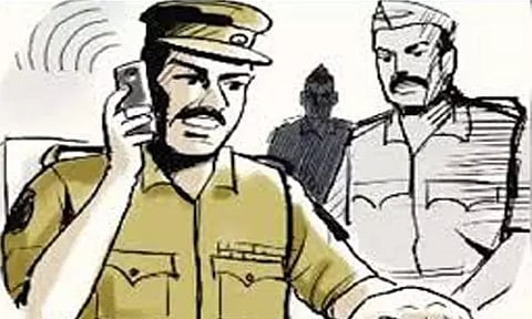 கண்காணிப்பு கேமரா காட்சியை நவீனப்படுத்தி கொள்ளையனை தேடும்பணி தீவிரம்