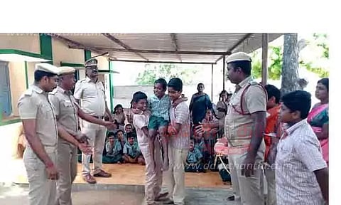 தீவிபத்தில் சிக்கியவர்களை மீட்பது எப்படி?