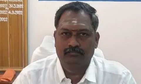 சின்னசேலத்தில் தாசில்தார் பொறுப்பேற்பு