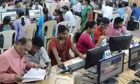 பொறியியல் படிப்புகளுக்கு பொதுப்பிரிவு கலந்தாய்வு இன்று தொடக்கம்..!