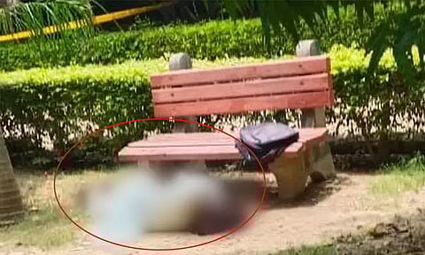 கல்லூரிக்கு அருகே மாணவி இரும்புக் கம்பியால் அடித்துக் கொலை