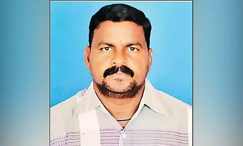 கந்துவட்டி கொடுமையால் விஷம் குடித்த கணவன் சாவு மனைவி உயிர் ஊசல்