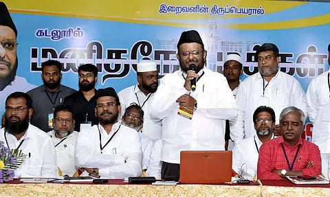 என்.எல்.சி.க்கு உதவும் நிலைப்பாட்டைதமிழக அரசு மாற்ற வேண்டும்