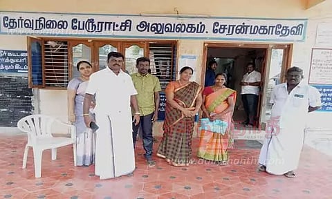 பேரூராட்சி கூட்டத்தில் கவுன்சிலர்கள் வெளிநடப்பு